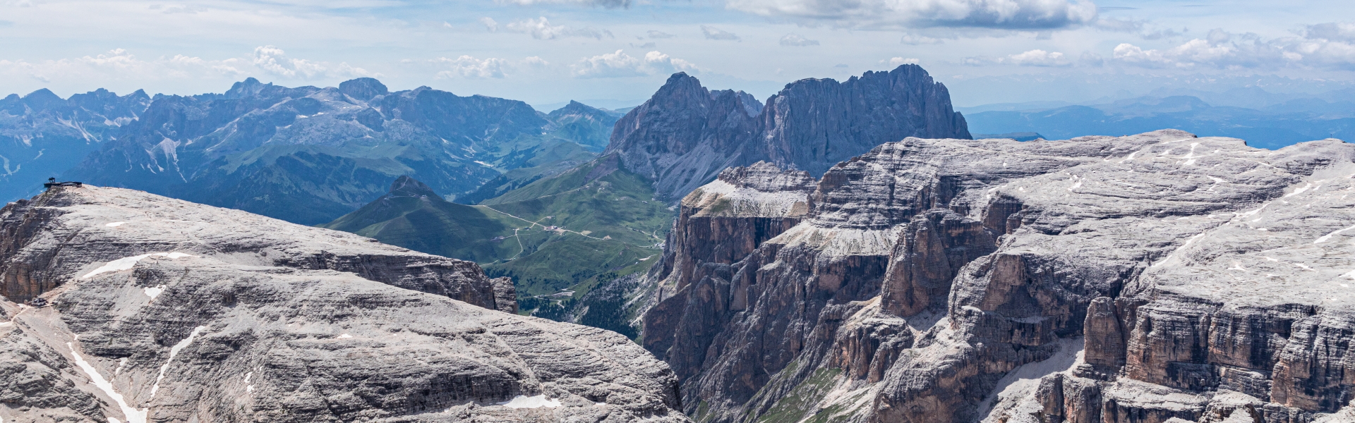 Crossing the Sella plateau on the Alta Via 2