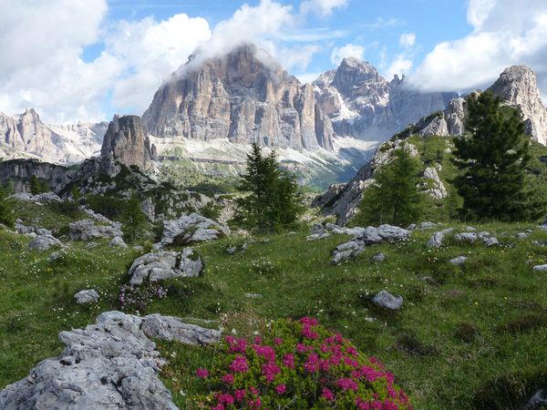 Tofane as seen on the descent from Rifugio Averau