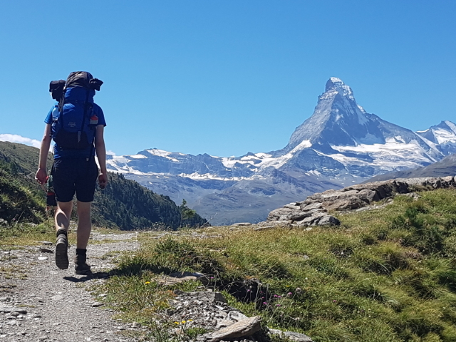 Hiking the Europaweg in front of the Matterhorn