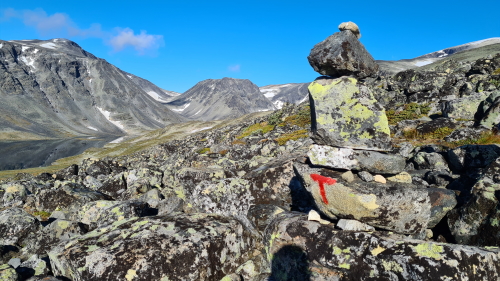 Glitterheim to Spiterstulen on the Jotunheimen Tour
