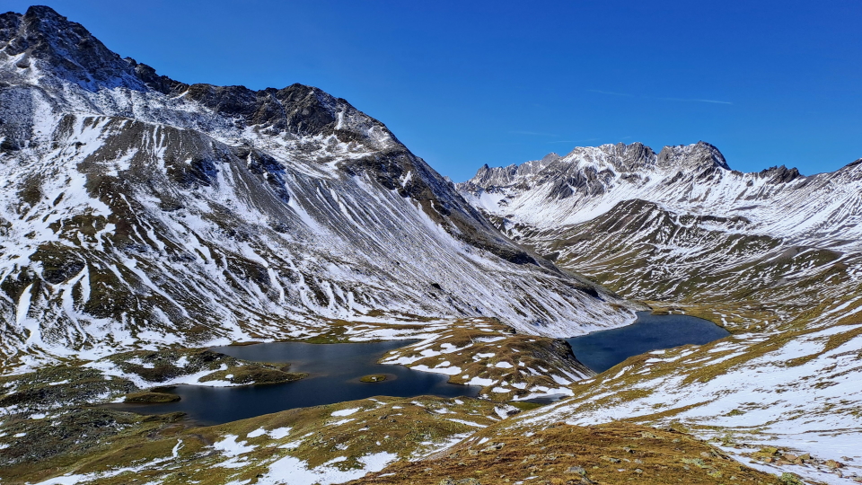 Towards the Kesch hut, after the Sertig Pass, on the Davos to St Moritz trail